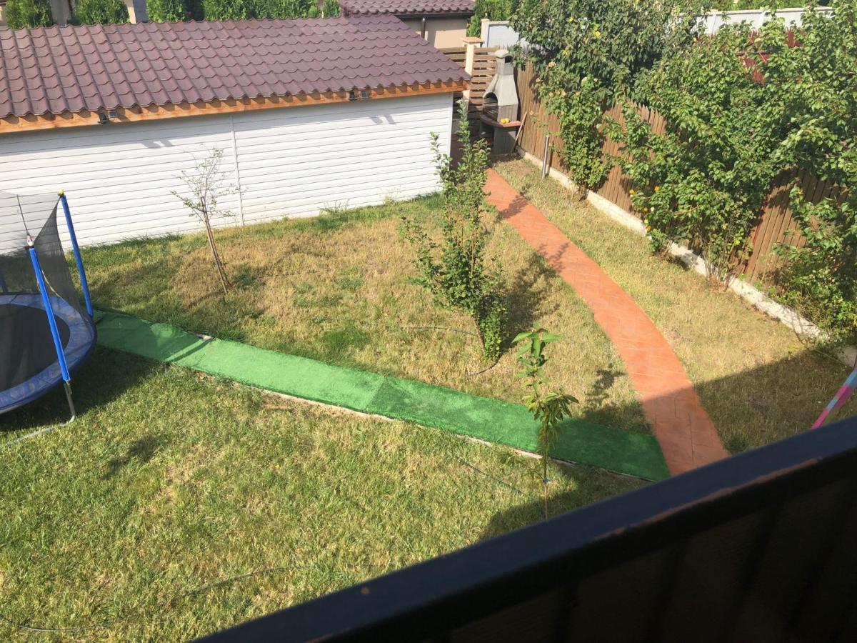 Vila Cu Trandafiri Cozy Apartments 2 Camere Bragadiru Екстериор снимка