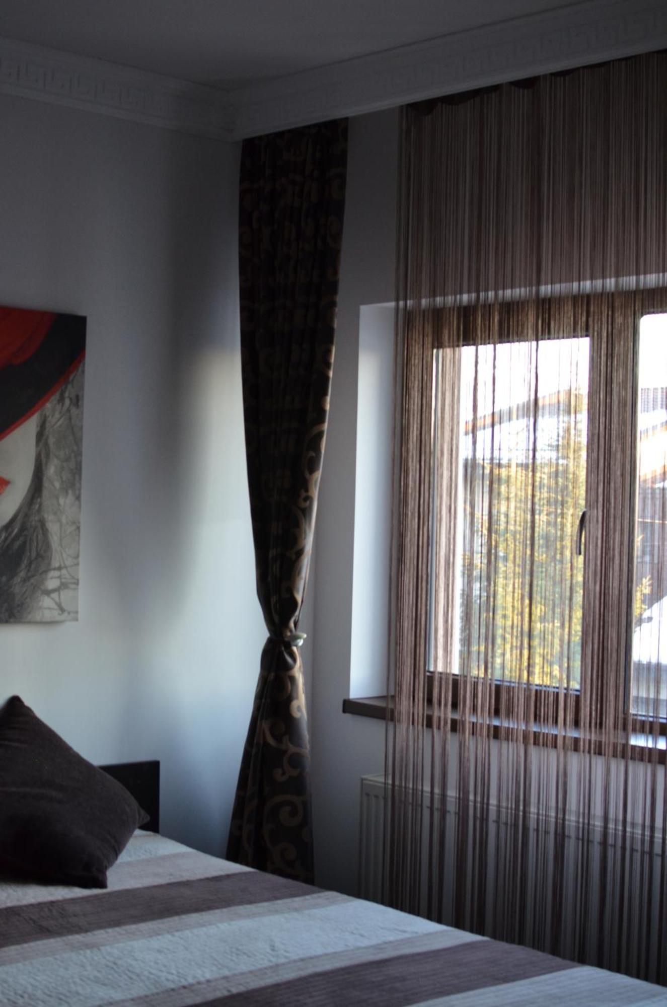 Vila Cu Trandafiri Cozy Apartments 2 Camere Bragadiru Екстериор снимка